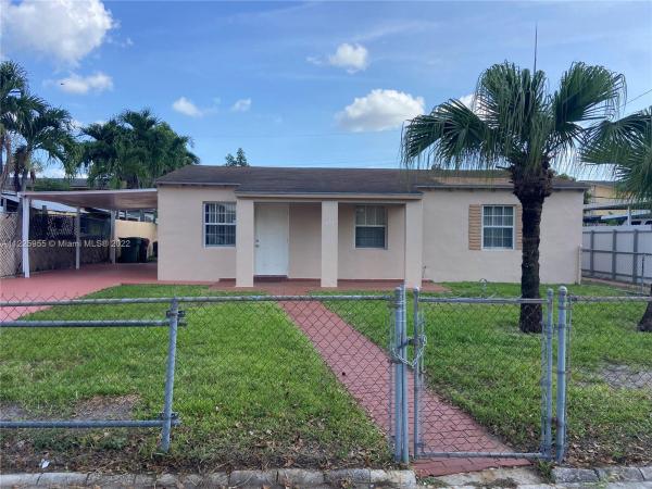 Linden Gardens, 859 E 39th Pl, Hialeah, Florida 33013, image 1