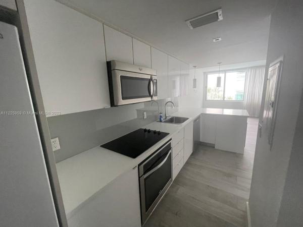 Mirador South 1000, 1000 West Ave #422, Miami Beach, Florida 33139, image 1