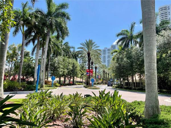 Mystic Pointe Tower 100, 19195 NE 36th Ct #1401, Aventura, Florida 33180, image 2