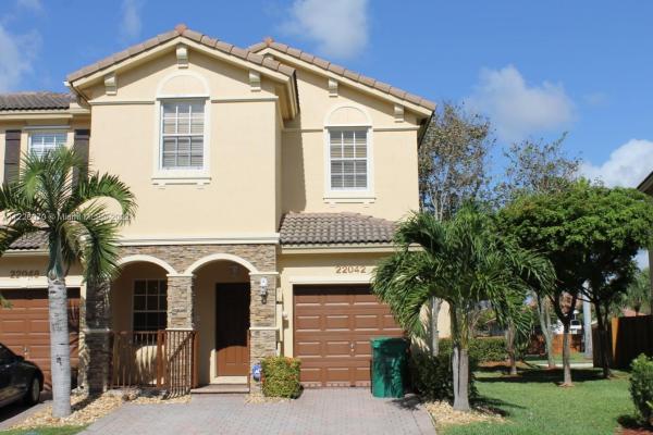 22042 SW 93rd Pl, Cutler Bay, Florida 33190, image 2