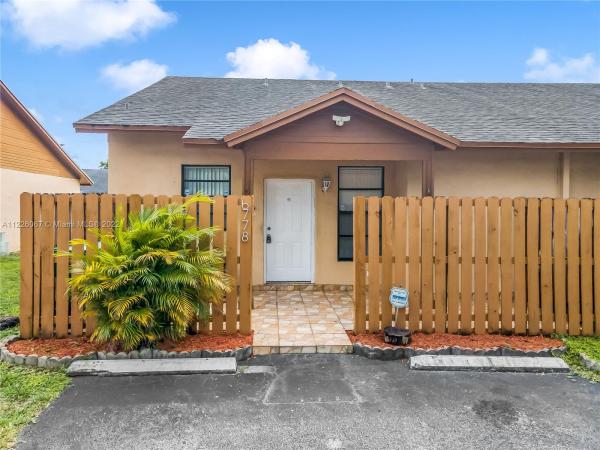 Aspen Townhomes, 6778 NW 186th Ln, Country Club, Florida 33015, image 1