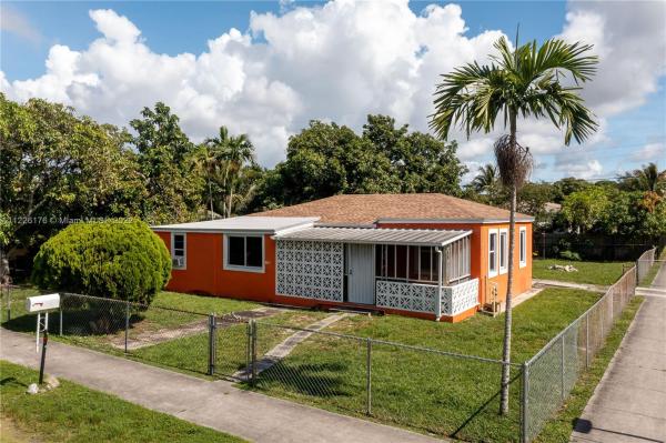 Highview Gardens, 803 NW 138th St, Golden Glades, Florida 33168, image 1