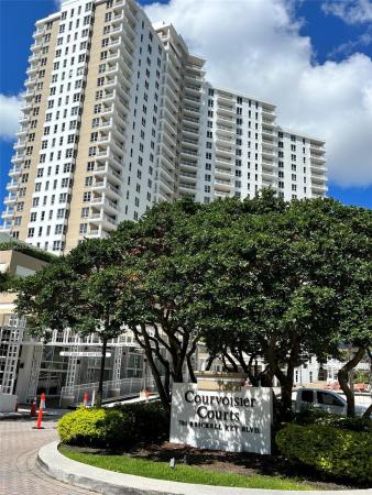 Courvoisier Courts, 701 Brickell Key Blvd #1810, Miami, Florida 33131, image 2