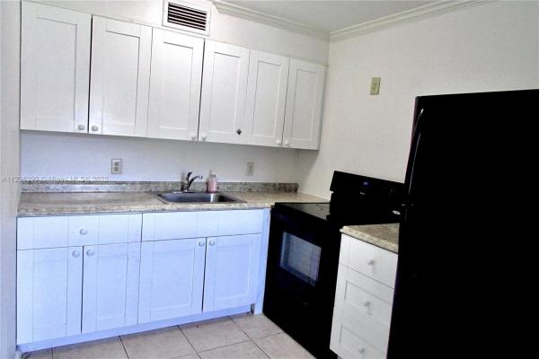 Century Village East, 235 Newport O, Deerfield Beach, Florida 33442, image 2
