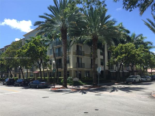 Regent Park At Young Circle, 1900 Van Buren St #217B, Hollywood, Florida 33020, image 2