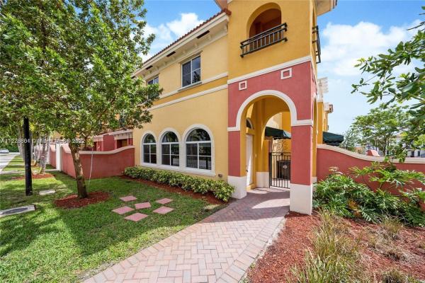 Bella Vista, 3028 NW 35th Rd, Lauderdale Lakes, Florida 33311, image 2