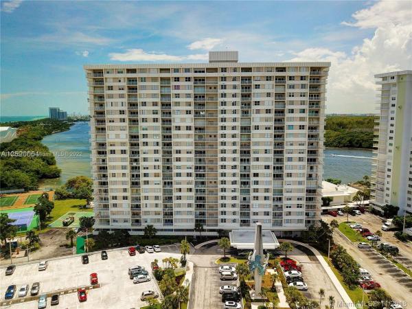Arlen House Central, 300 Bayview Dr #614, Sunny Isles Beach, Florida 33160, image 2
