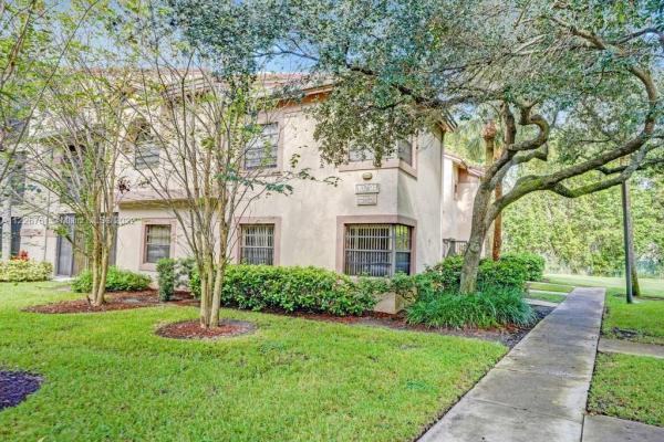 Optima Village At Fountain Spring, 10791 NW 14th St #291, Plantation, Florida 33322, image 1