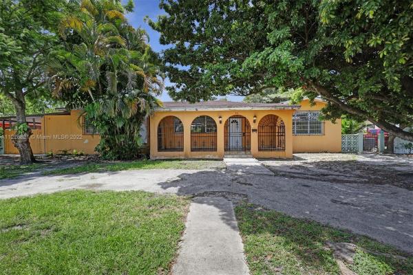 Ulelah, 40 W 51st St, Hialeah, Florida 33012, image 1