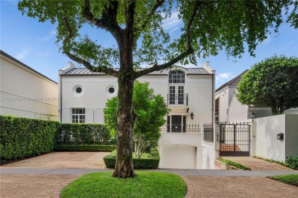 Riviera, 1024 Cotorro Ave, Coral Gables, Florida 33146, image 2