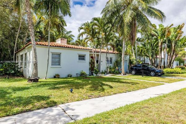 Dunnings Miami Shores, 66 NE 107th St, Miami Shores, Florida 33161, image 2
