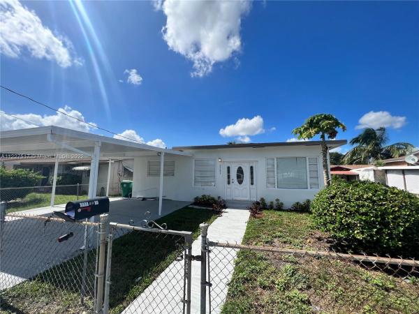 Seminole Lawn, 3231 NW 50th St, Brownsville, Florida 33142, image 1