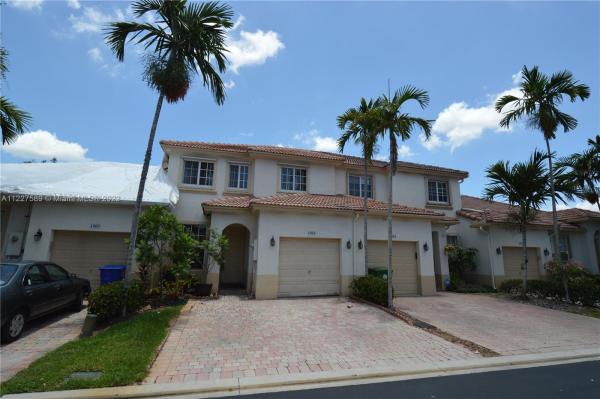Palm Brook At Walnut Creek, 1905 NW 78th Way #1905, Pembroke Pines, Florida 33024, image 1