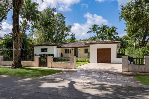 Coral Gables Country Club, 722 Aledo Ave, Coral Gables, Florida 33134, image 2