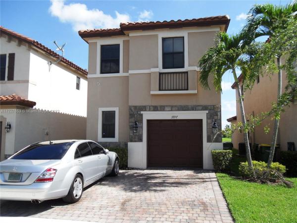Sierra At The Vineyards, 3797 NE 2nd St, Homestead, Florida 33033, image 1