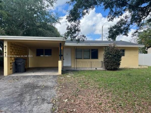 Driftwood Acres, 6741 Charleston St, Hollywood, Florida 33024, image 2
