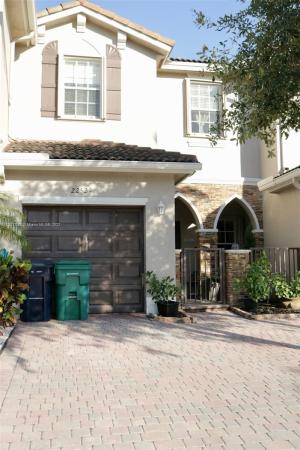 The Cove At Isles Of Bayshore, 22529 SW 88 Path #, Cutler Bay, Florida 33190, image 2