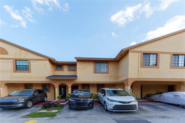 International Princess, 1595 SW 122nd Ave #4-3, Tamiami, Florida 33184, image 1