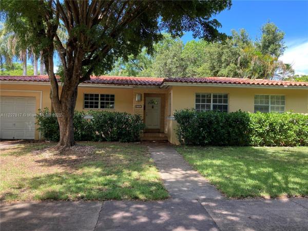 Riviera, 5701 Marius St, Coral Gables, Florida 33146, image 2