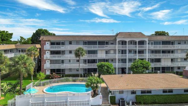 North Hampton Court, 1965 SE 5th Ct #306, Pompano Beach, Florida 33060, image 1