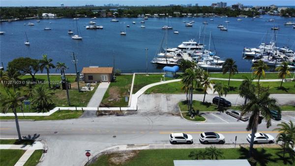 Hollywood Lakes, 750 Polk St, Hollywood, Florida 33019, image 2