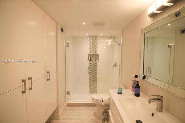 Savoy East, 3210 SE 10th St #6F, Pompano Beach, Florida 33062, image 1