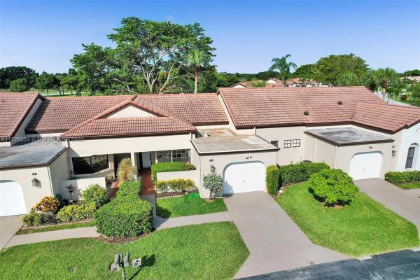 The Moorings At Aberdeen, 8290 Mooring Cir, Boynton Beach, Florida 33472, image 1