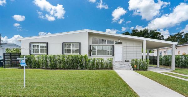 Coral Way Village, 8300 SW 32nd St, Westchester, Florida 33155, image 2