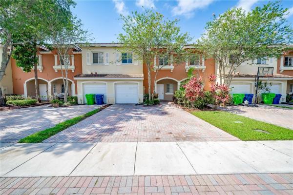 Entrada At Sunrise Townhomes, 11322 NW 33rd St #11322, Sunrise, Florida 33323, image 1