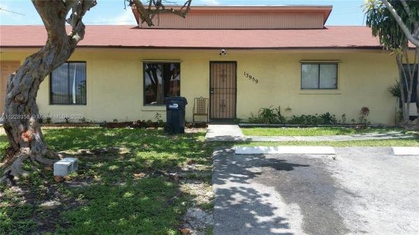Waterside Townhomes, 13959 SW 280th Ter #., Leisure City, Florida 33033, image 1