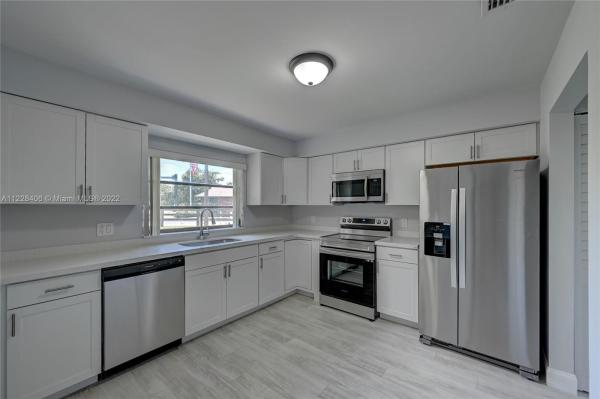 Greentree Villas, 4926 Equestrian Cir #A, Boynton Beach, Florida 33436, image 1
