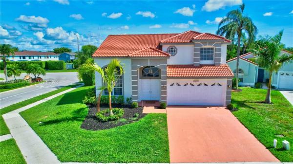 Starlight Cove, 12287 Pleasant Green Way, Boynton Beach, Florida 33437, image 1