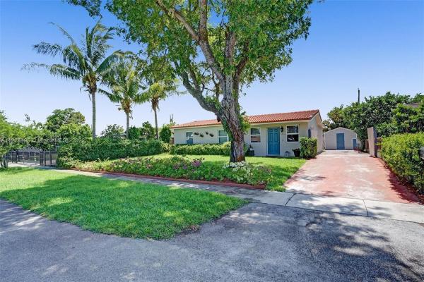 Boulevard Heights, 542 N 70th Way, Hollywood, Florida 33024, image 2