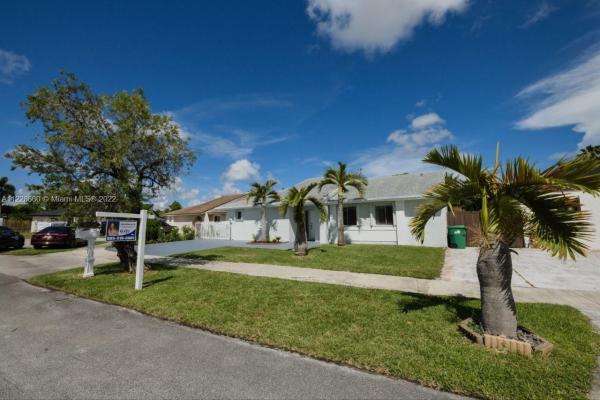 Oak Park, 20461 SW 125th Ave, South Miami Heights, Florida 33177, image 2