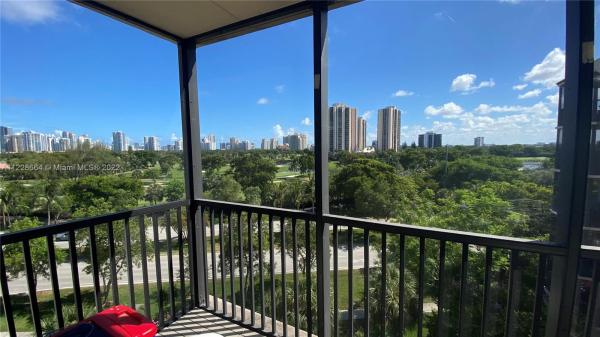 Bravura, 3301 N Country Club Dr #707, Aventura, Florida 33180, image 1