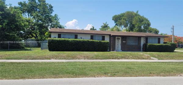 Cutler Ridge Pines, 8701 SW 200th St, Cutler Bay, Florida 33157, image 1