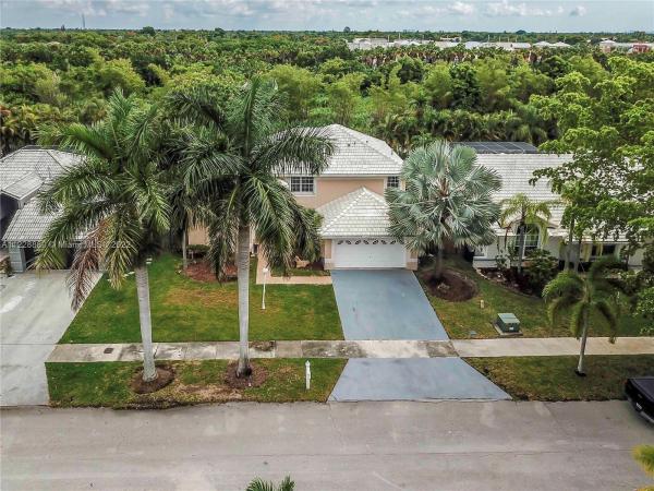 Laguna Point North, 9431 SW 212th Ter, Cutler Bay, Florida 33189, image 1