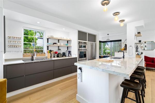 Helene Marie, 1050 Jefferson Ave #1+3, Miami Beach, Florida 33139, image 1