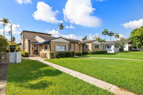 Country Club Estates, 157 Curtiss Pkwy, Miami Springs, Florida 33166, image 2