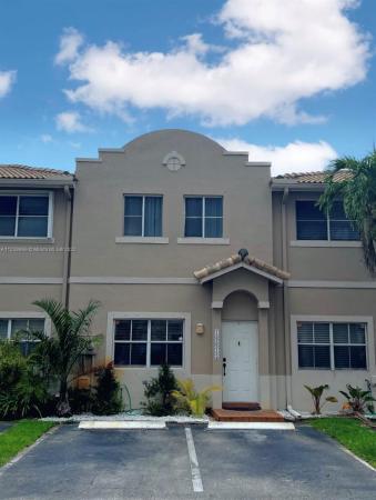 Paseos At Miami Lakes, 16615 NW 70th Ave, Miami Lakes, Florida 33014, image 1