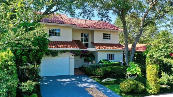 Coral Gables Country Club, 1243 Andalusia Ave, Coral Gables, Florida 33134, image 2