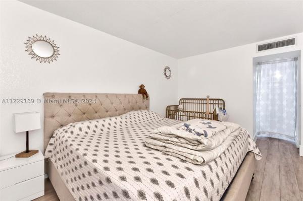 Ensenada, 3401 N Country Club Dr #406, Aventura, Florida 33180, image 2