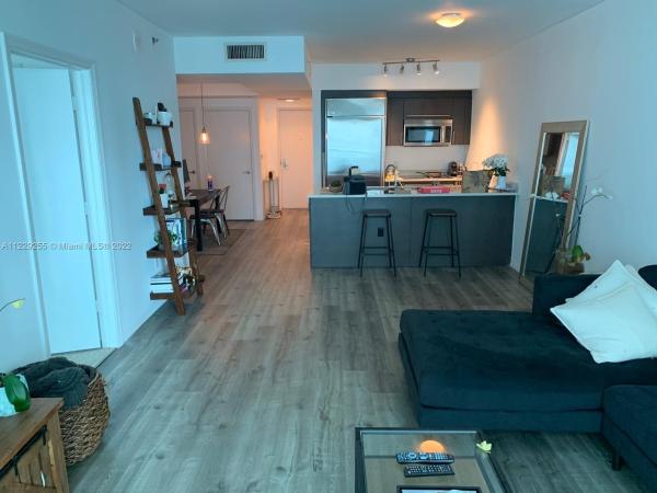 500 Brickell West, 55 SE 6th St #1400, Miami, Florida 33131, image 2