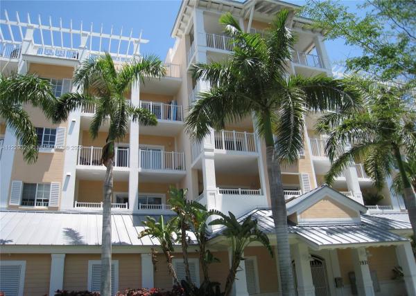 Island Breeze At Deerfield Beach, 1931 NE 2nd St #303, Deerfield Beach, Florida 33441, image 1