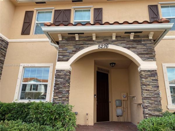 Charleston Commons, 5276 Ellery Ter, West Palm Beach, Florida 33417, image 2