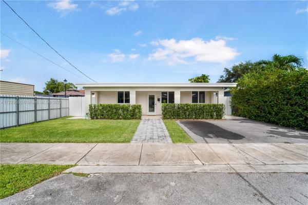 Bird Road Highlands, 3530 SW 88th Ct, Westchester, Florida 33165, image 2