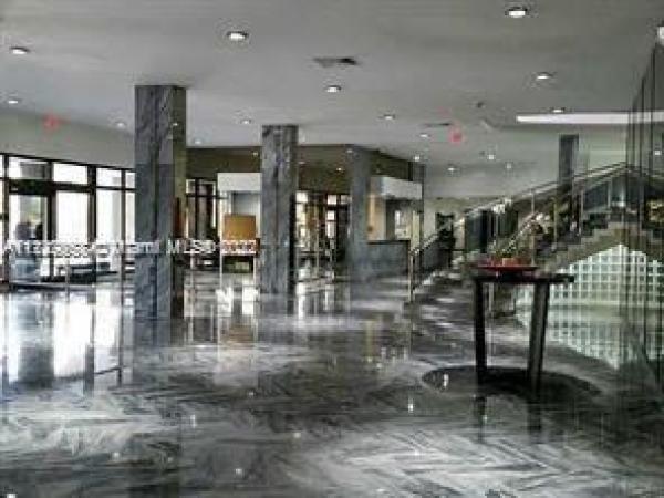 The Carriage House, 5401 Collins Ave #932, Miami Beach, Florida 33140, image 1