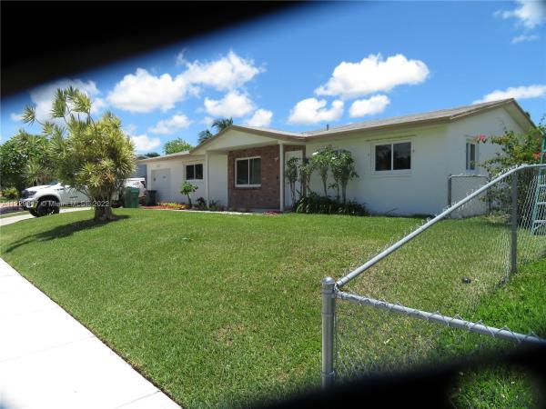 Meadow Wood Manor, Kendall, Florida 33032, image 1