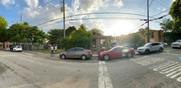 Lawrence Estates Land, 136 SW 11th Ave, Miami, Florida 33130, image 2
