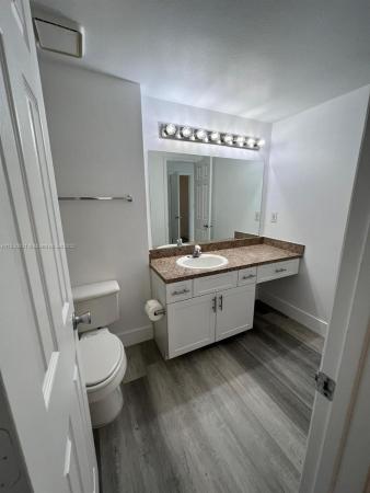 Hollywood, Florida 33025, image 1